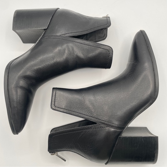 Steve Madden Boots Womens 7M Darryn Black Ankle Booties Leather Heels Pull On - Picture 5 of 9